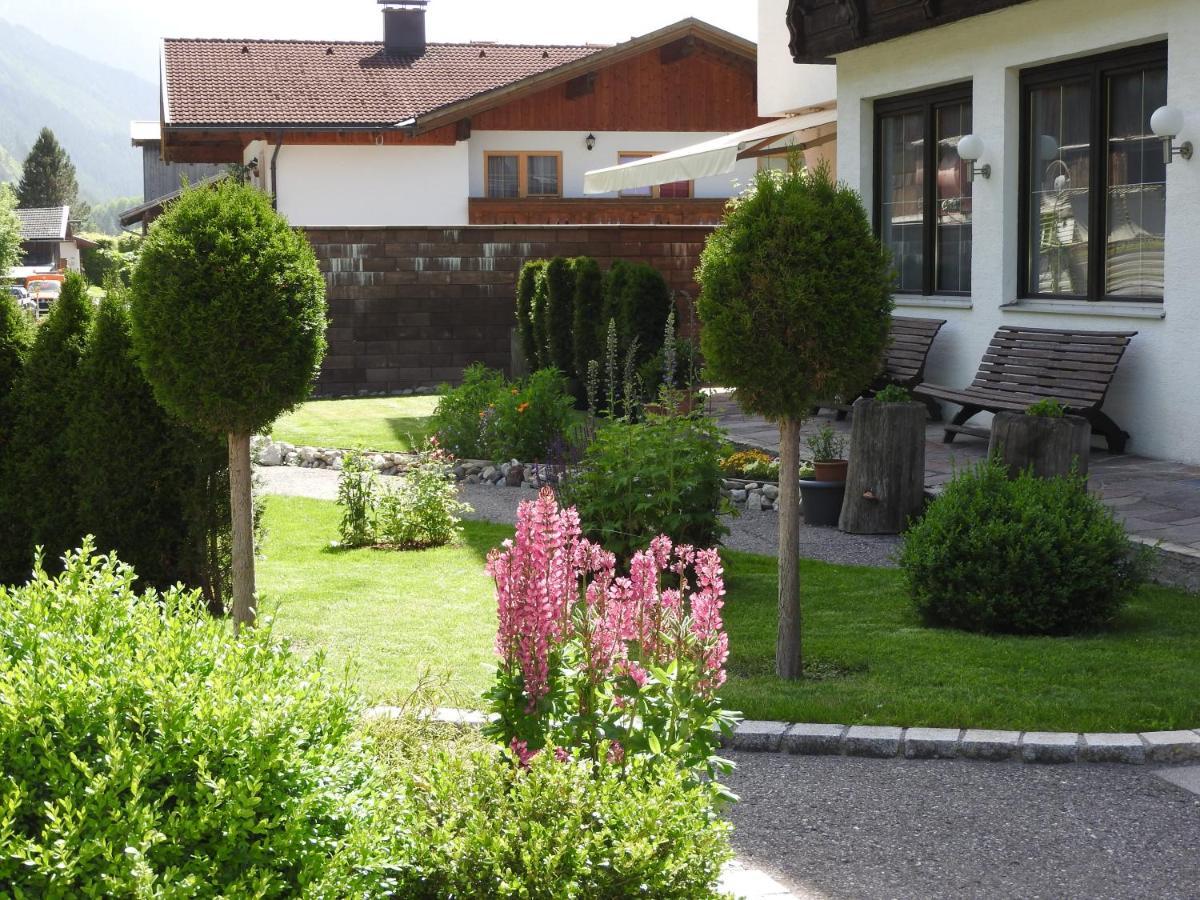 Pension Elmerhof Elmen Buitenkant foto