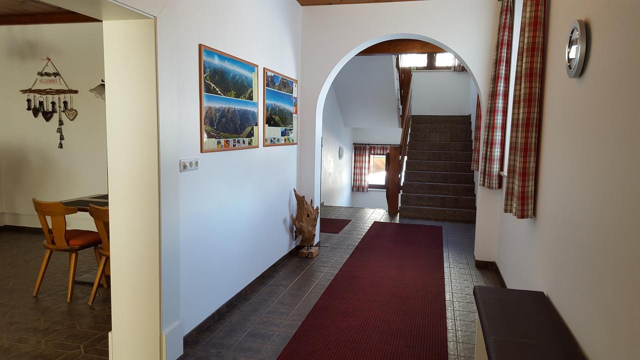 Pension Elmerhof Elmen Buitenkant foto